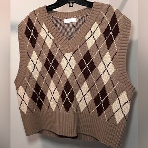 OAK + FORT V-Neck Argyle Sweater Vest - Brown and Cream